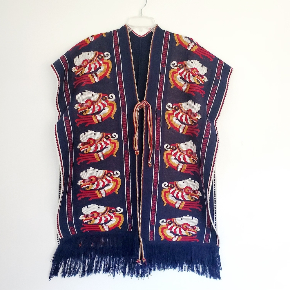 Vintage Cuauhtemoc Knit Poncho
